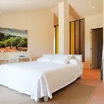 Cortijo La Almazara Hotel
