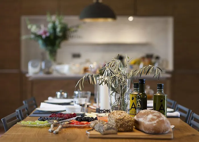 Cortijo La Almazara 3*