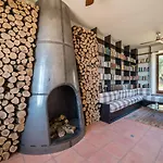 Cortijo La Almazara Hotel
