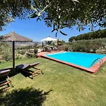 Hotel Cortijo La Almazara 3*