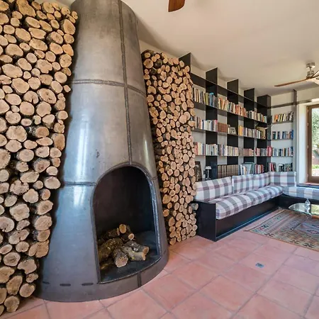Cortijo La Almazara Hotel