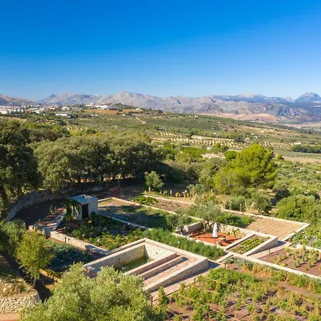 Cortijo La Almazara فندق