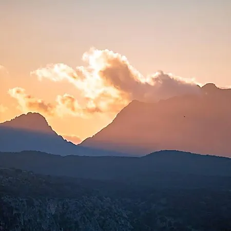 Cortijo La Almazara Готель