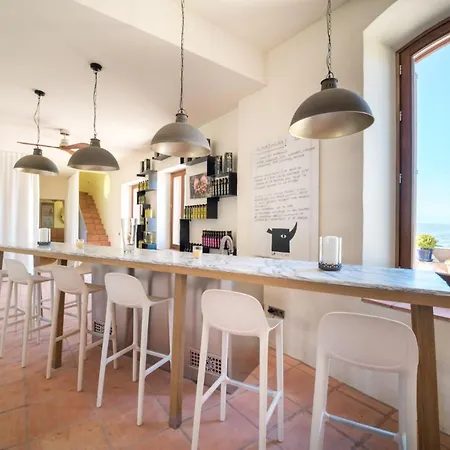 Cortijo La Almazara فندق 3*