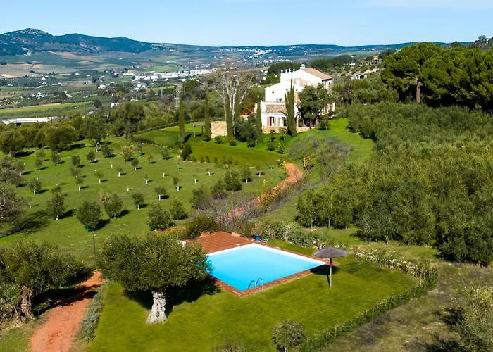 호텔 Cortijo La Almazara