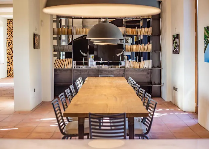 호텔 Cortijo La Almazara 론다