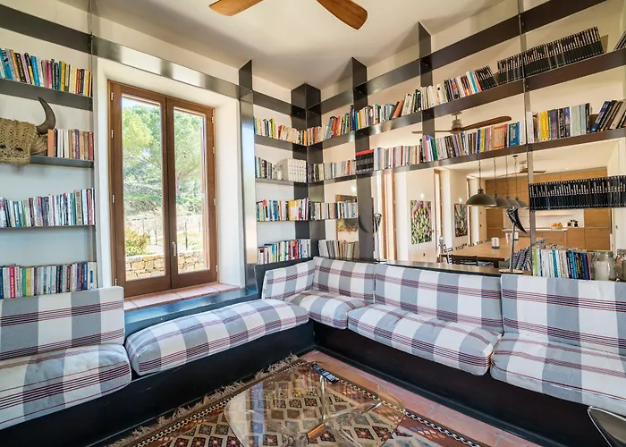 Cortijo La Almazara 호텔 론다