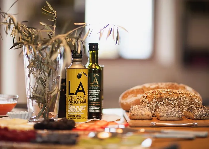 Hotell Cortijo La Almazara 3*