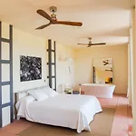 Cortijo La Almazara 3*