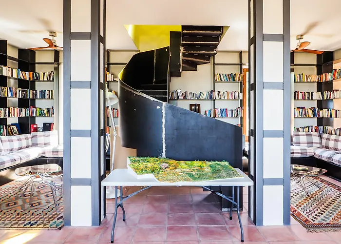 Cortijo La Almazara 3* ロンダ